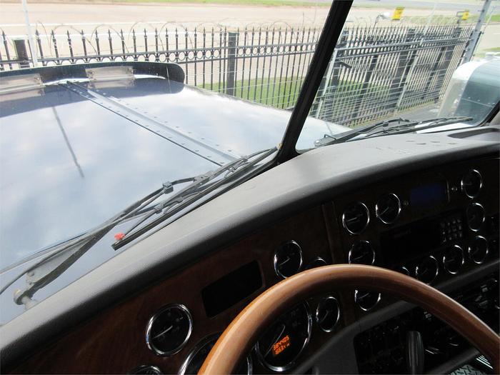 Used 2007 PETERBILT 379