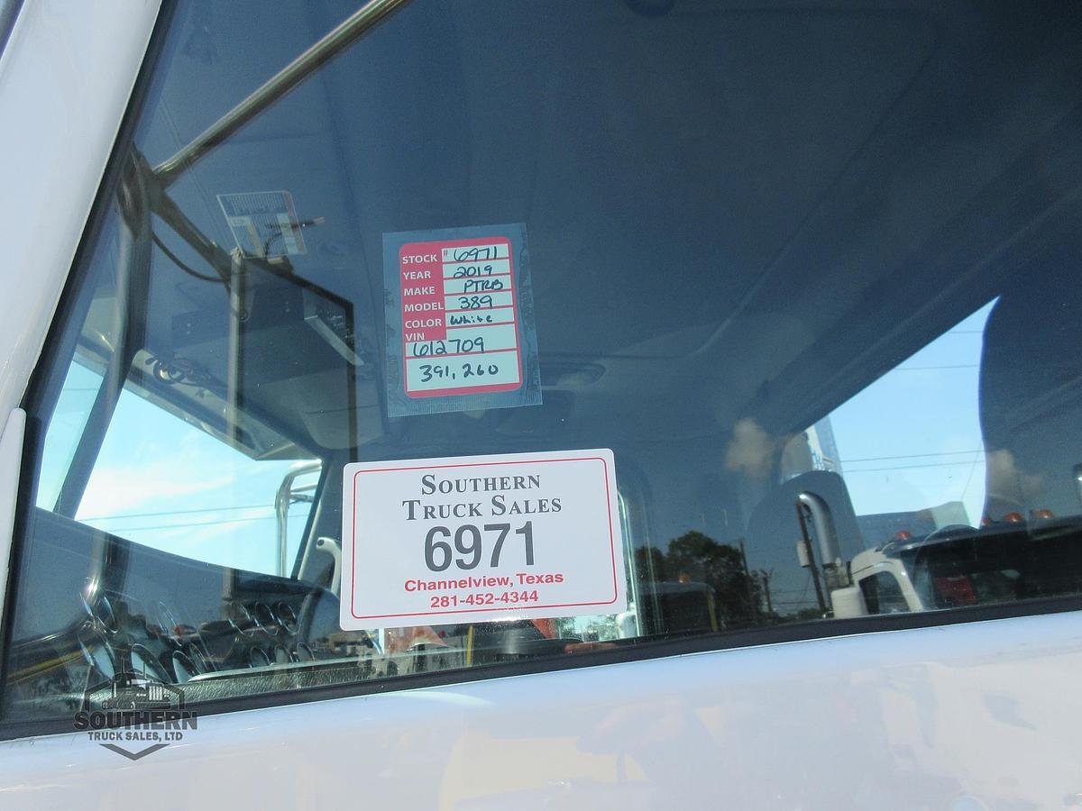 Used 2019 PETERBILT 389