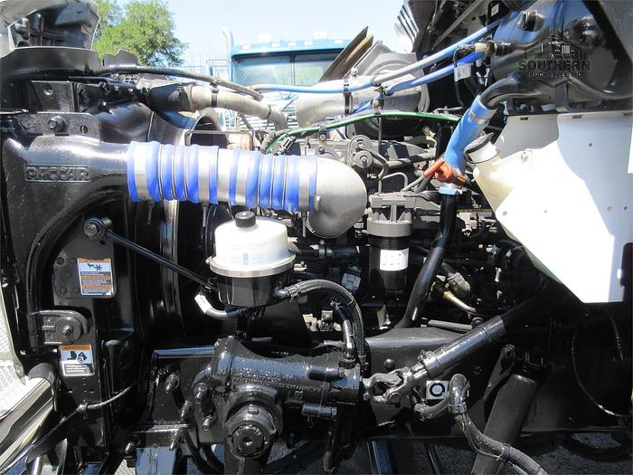 Used 2021 KENWORTH T270