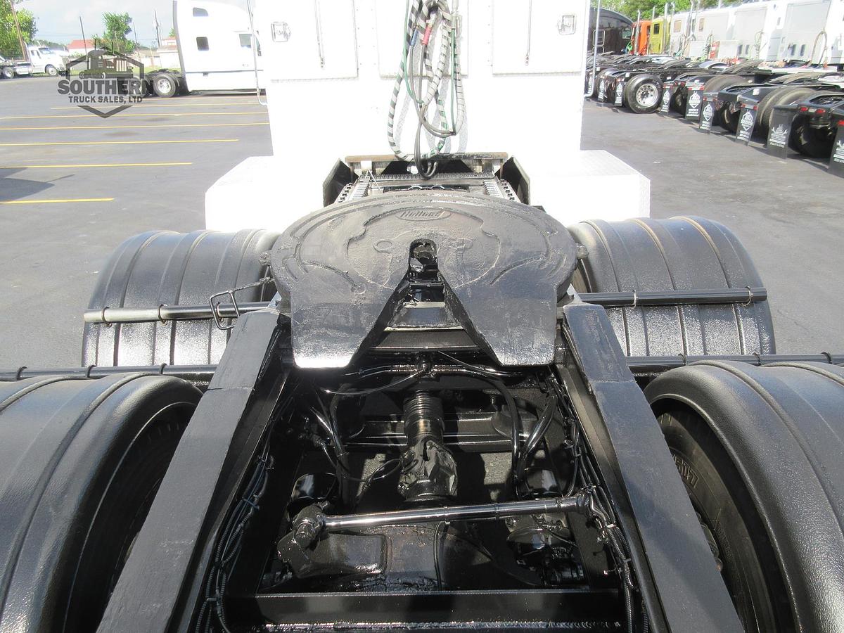 Used 2020 FREIGHTLINER CORONADO 122 SD