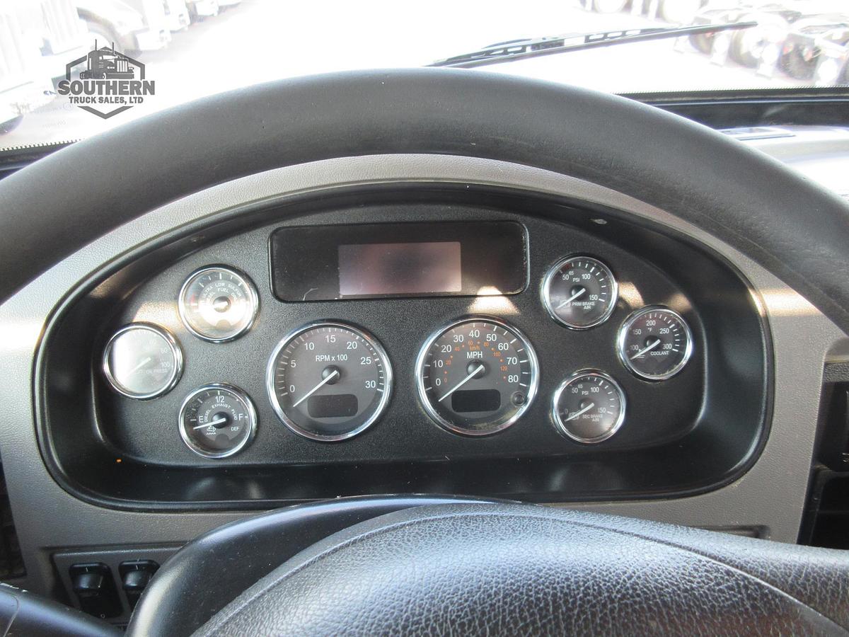 Used 2019 PETERBILT 348