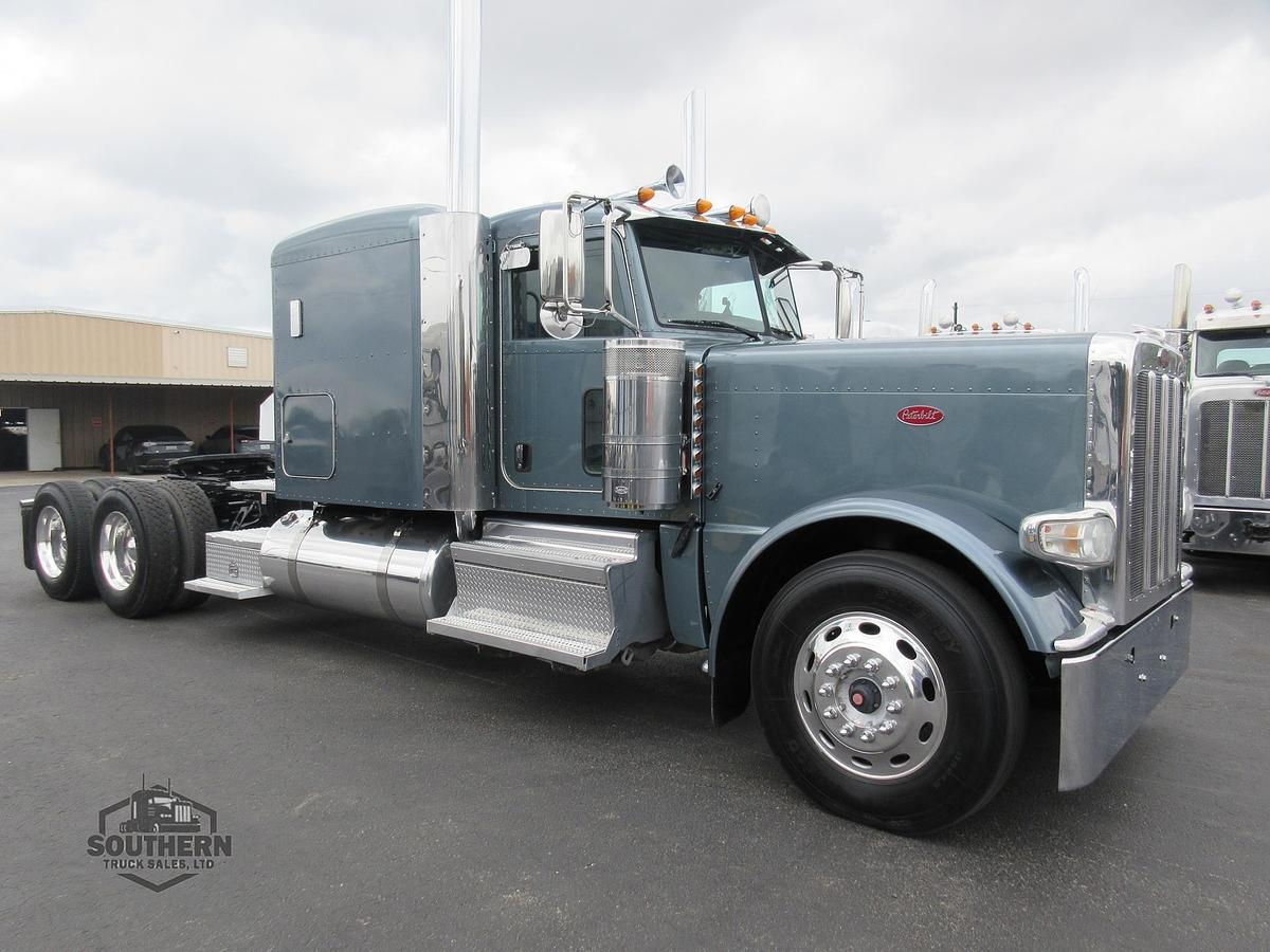 Used 2019 PETERBILT 389