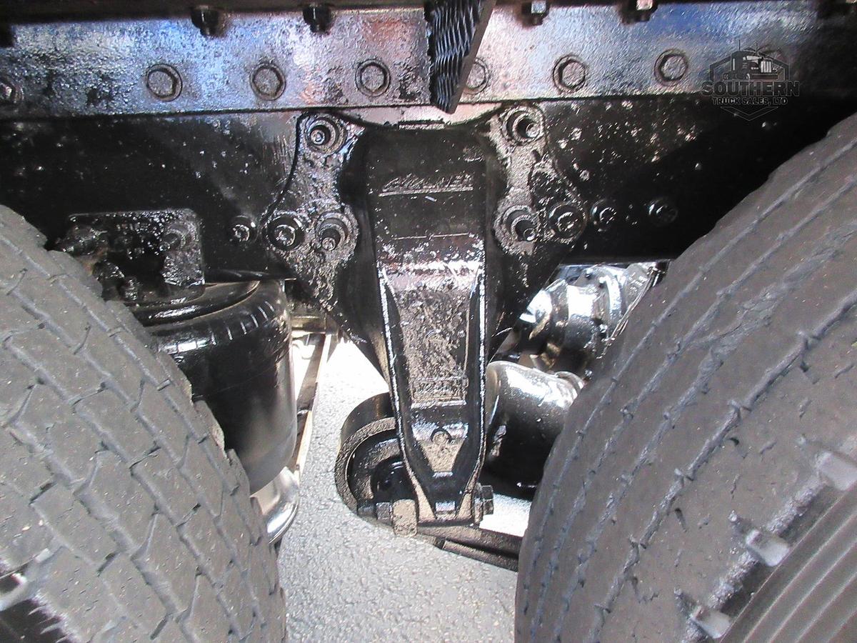 Used 2018 FREIGHTLINER CORONADO 122 SD