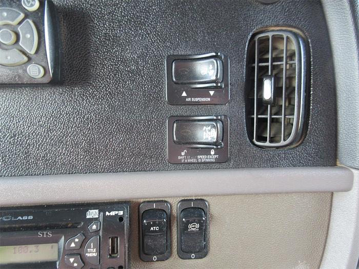 Used 2013 PETERBILT 365