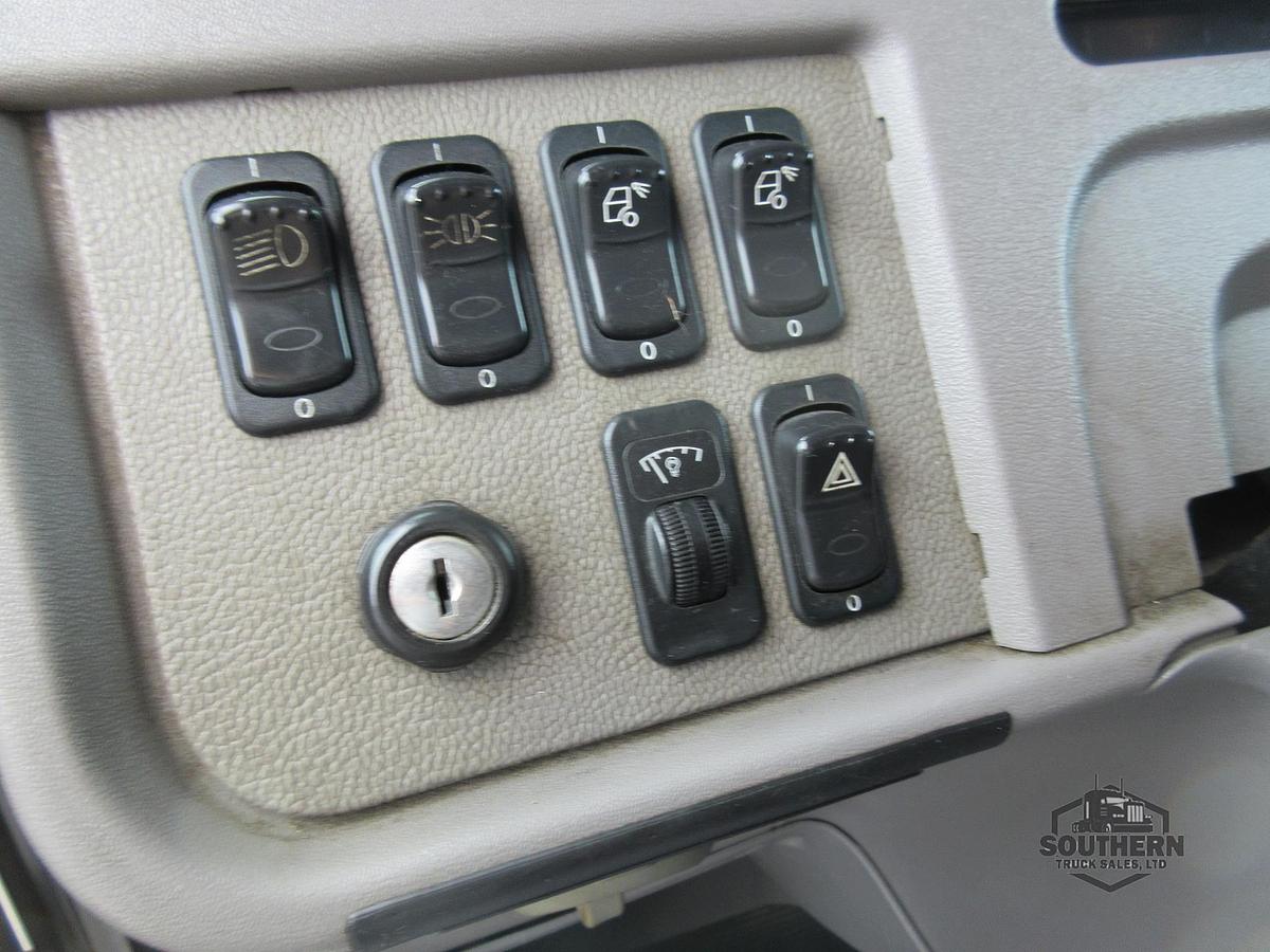 Used 2019 PETERBILT 389