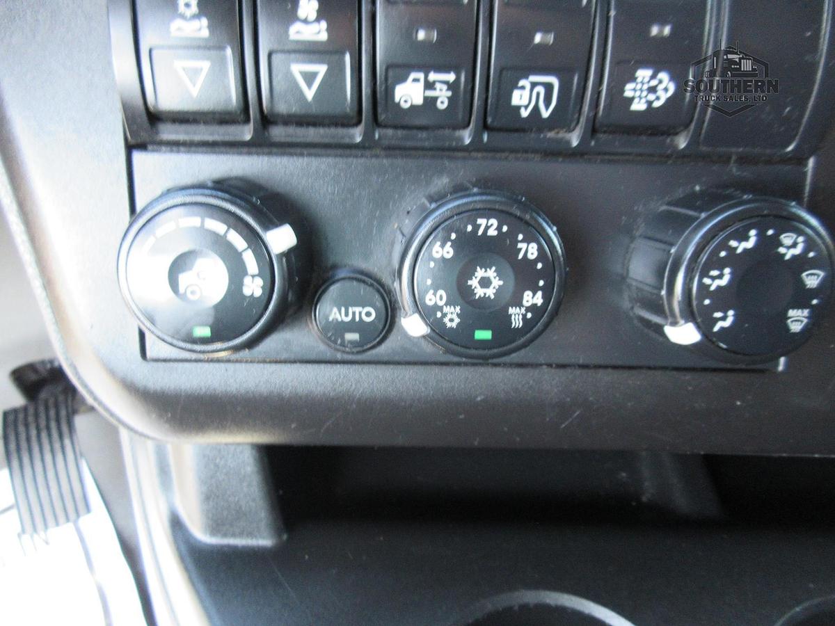 Used 2021 INTERNATIONAL LT