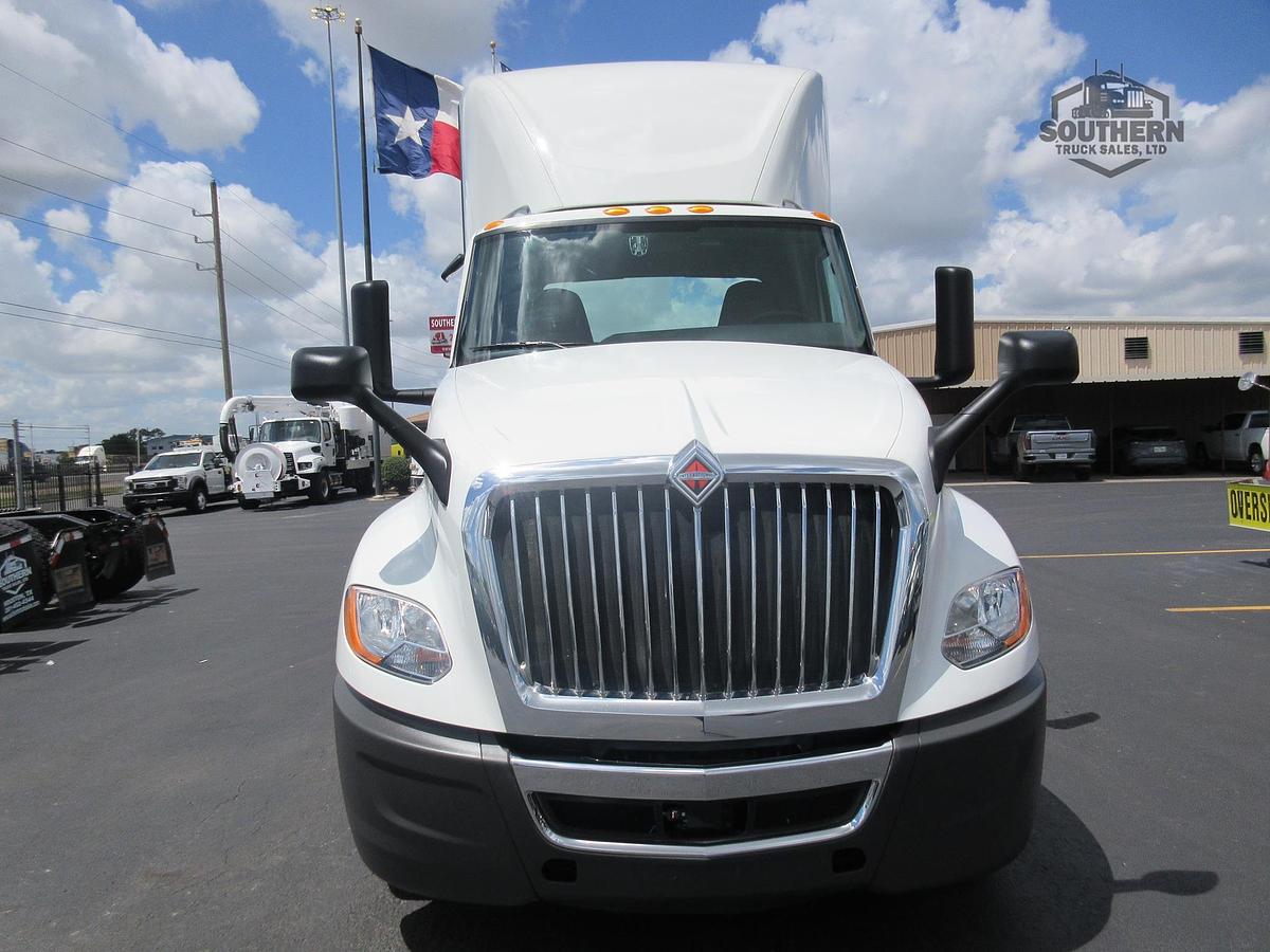 Used 2022 INTERNATIONAL LT