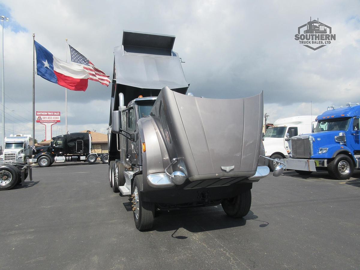 Used 2019 PETERBILT 567