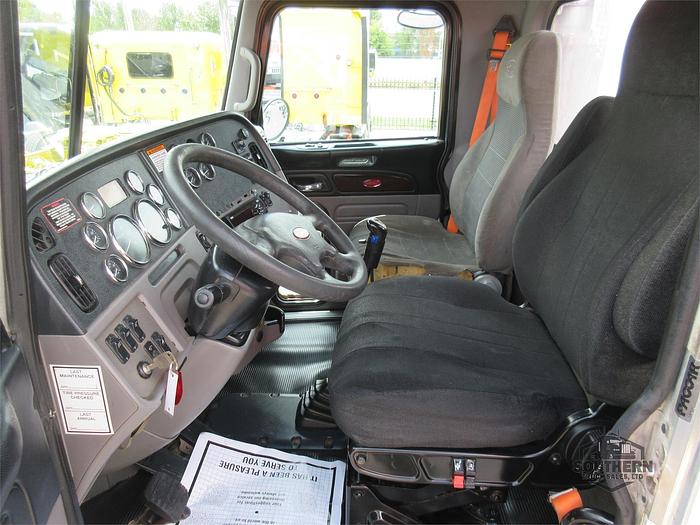 Used 2015 PETERBILT 365