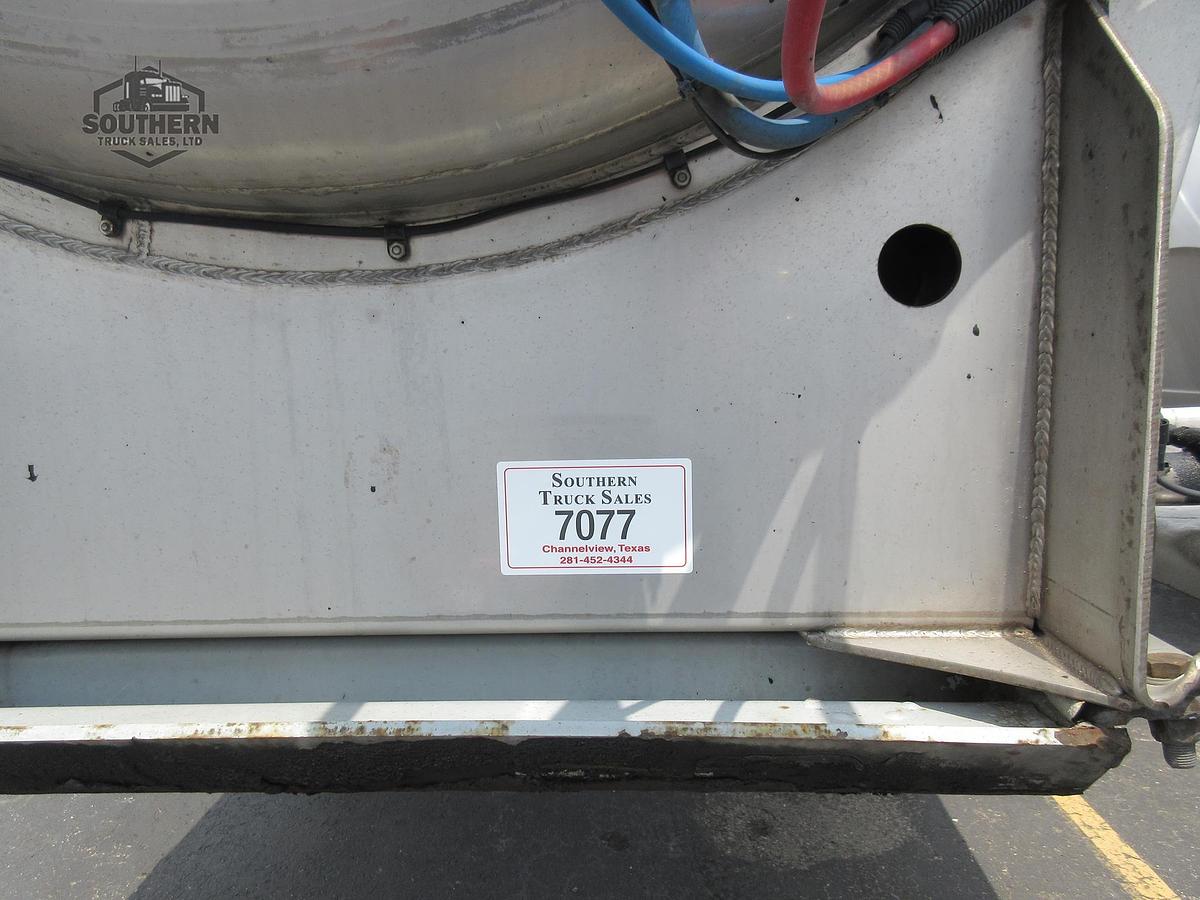 Used 2019 ACRO 5,600 gal