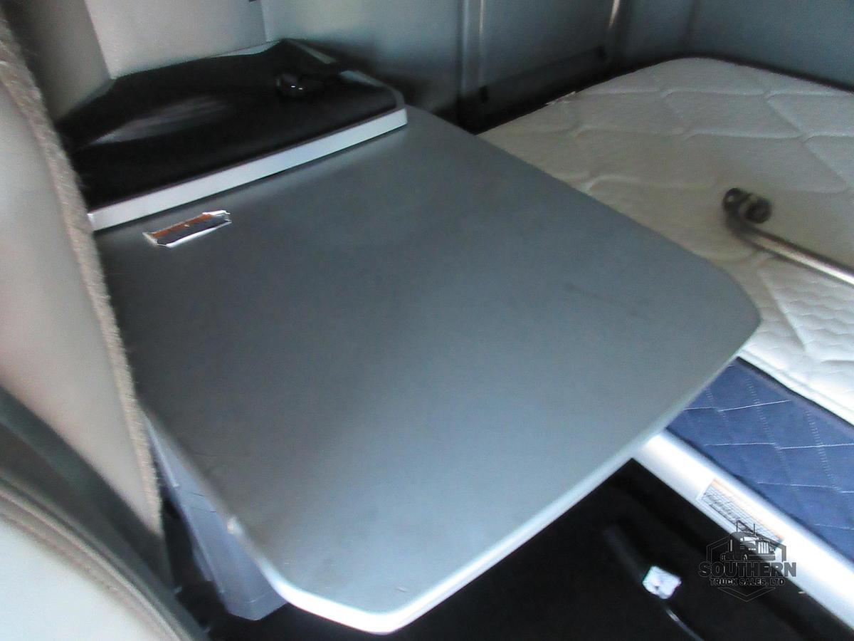 Used 2021 KENWORTH T680