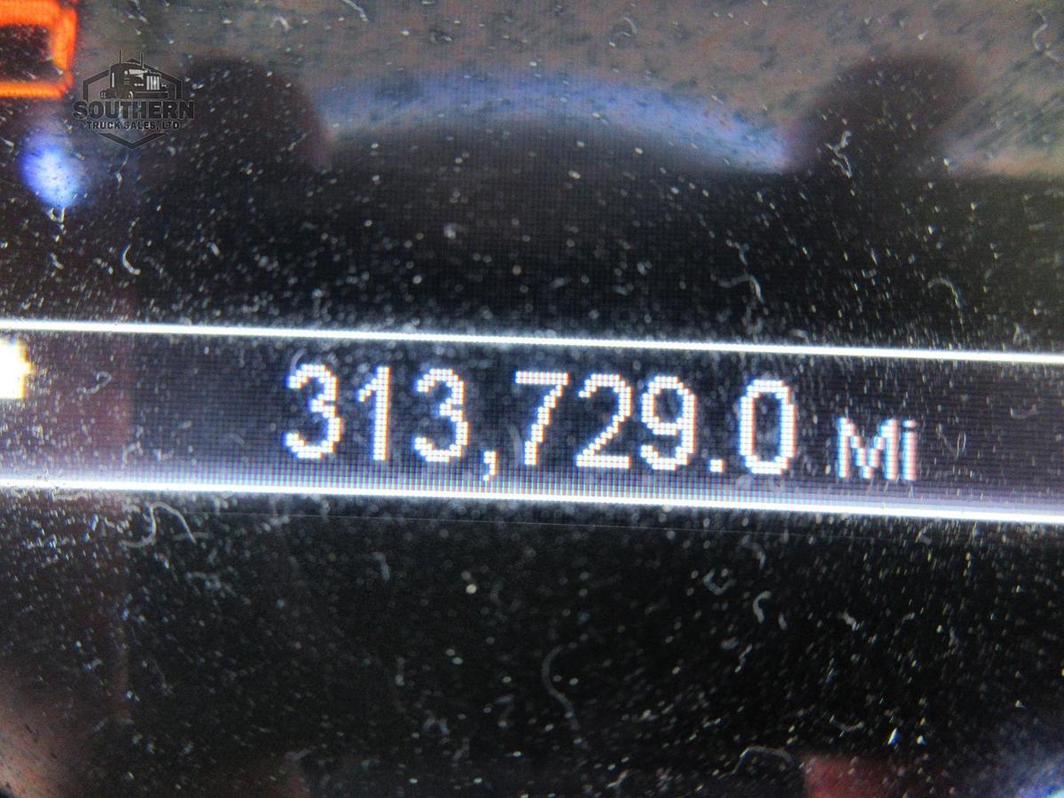 Used 2020 PETERBILT 567