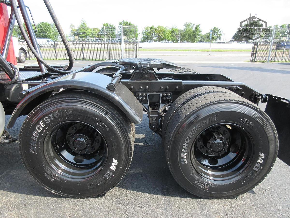 Used 2014 KENWORTH T800