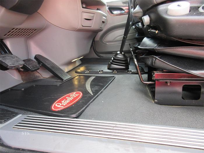 Used 2018 PETERBILT 579