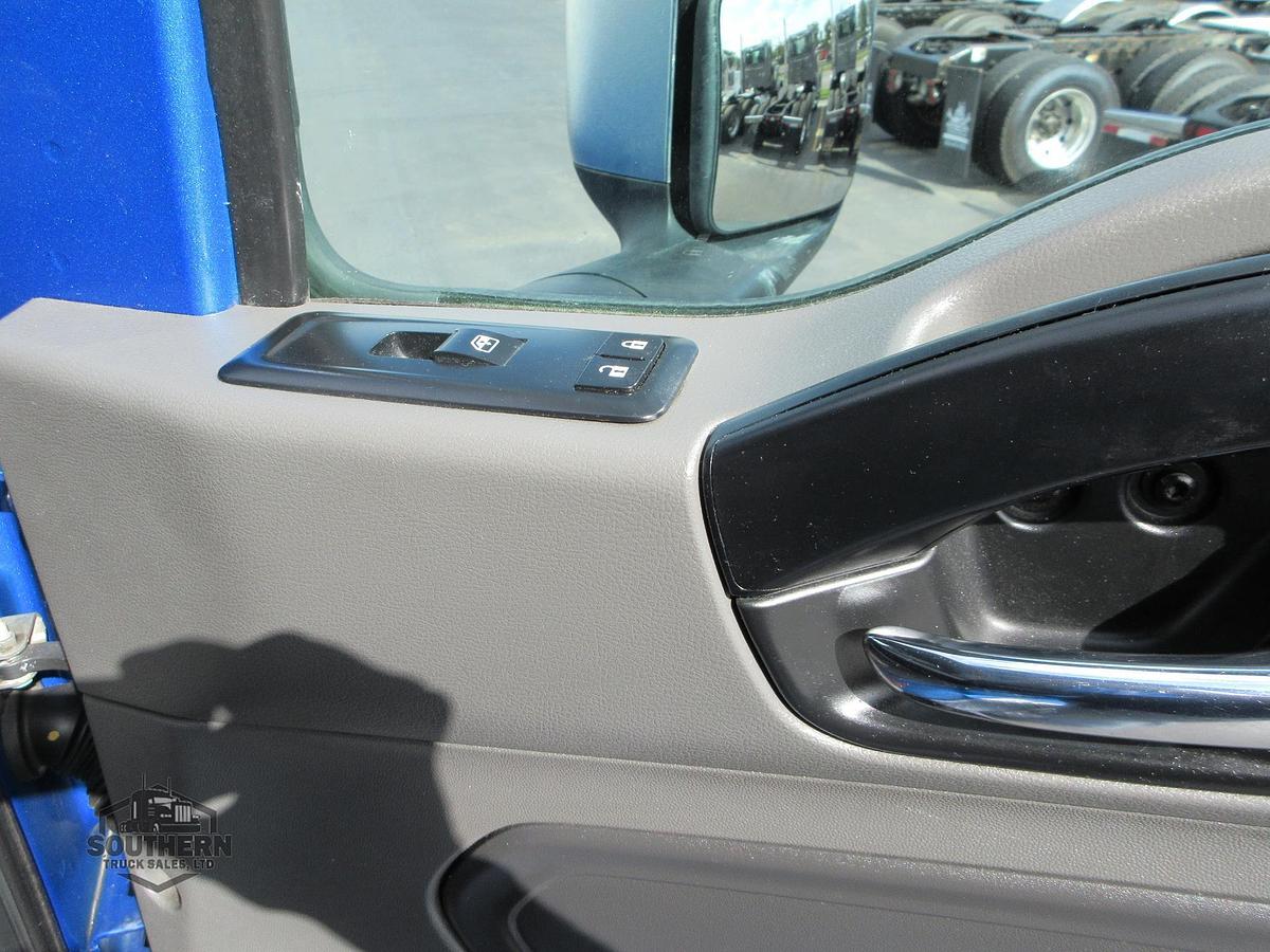 Used 2021 INTERNATIONAL LT