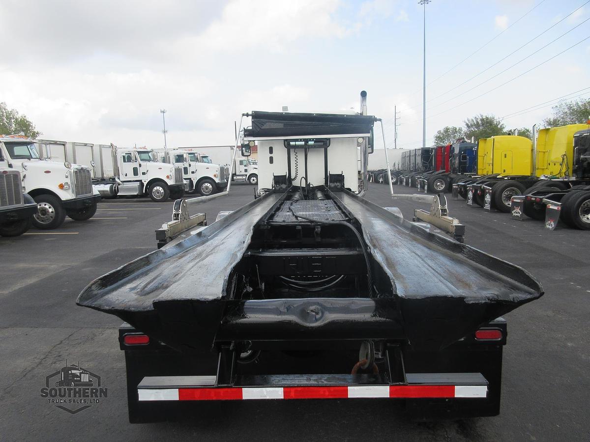 Used 2016 FREIGHTLINER CORONADO 122 SD
