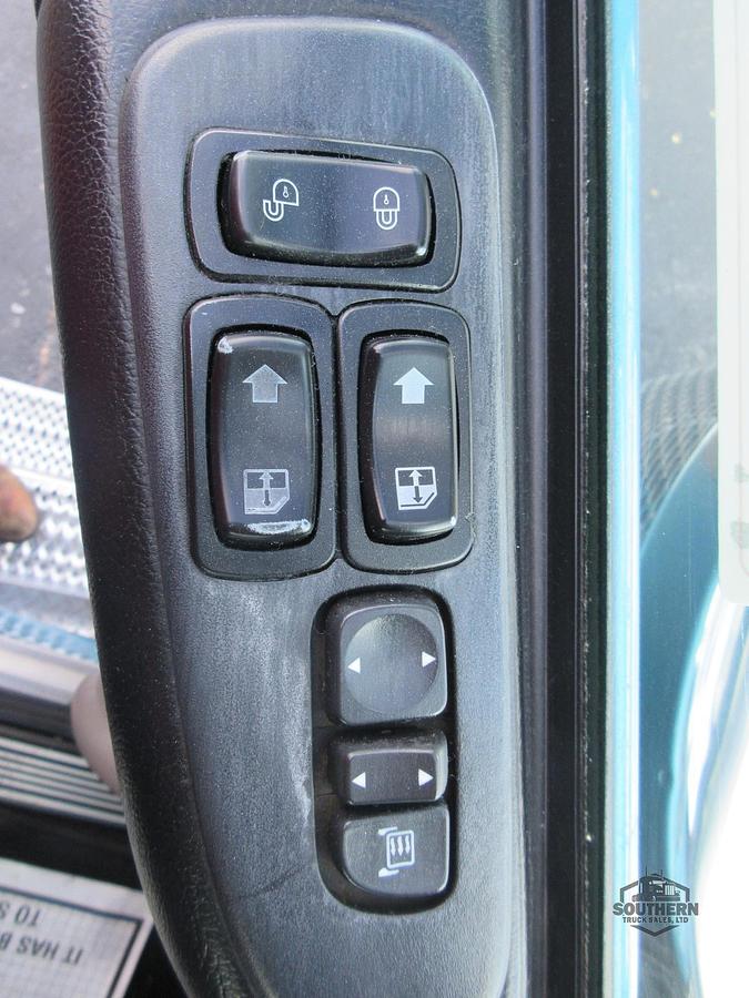 Used 2021 PETERBILT 389