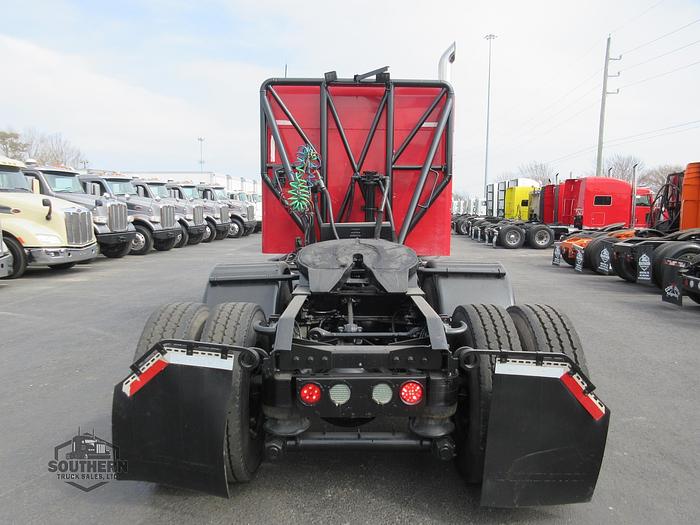 Used 2011 KENWORTH T800