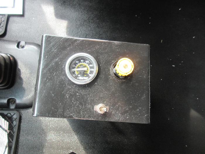 Used 2021 KENWORTH T880