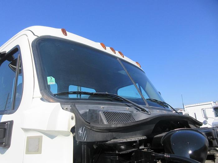 Used 2017 FREIGHTLINER CASCADIA 113