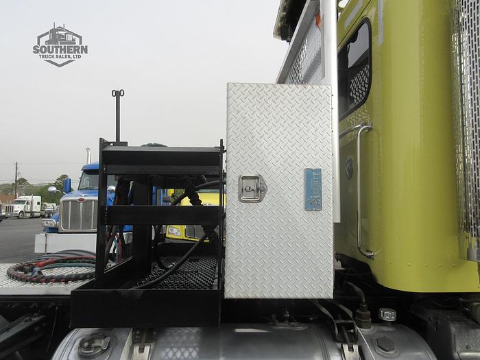 Used 2017 PETERBILT 367