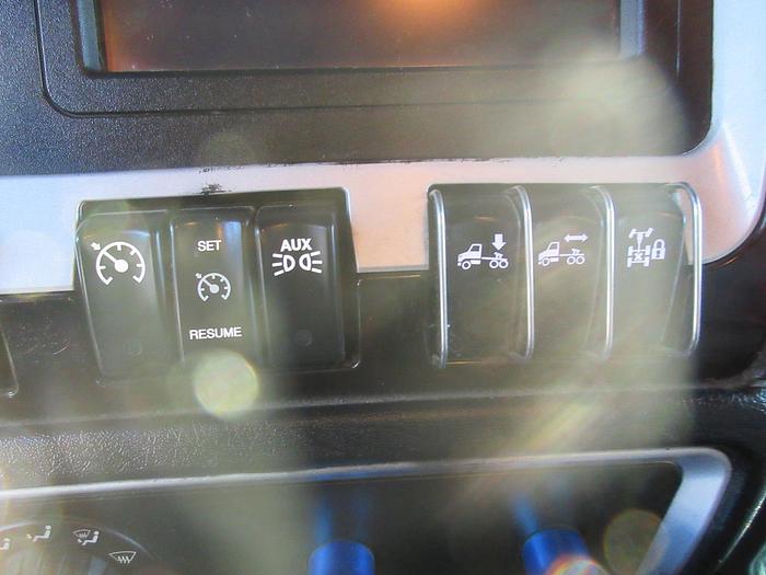 Used 2019 KENWORTH W900