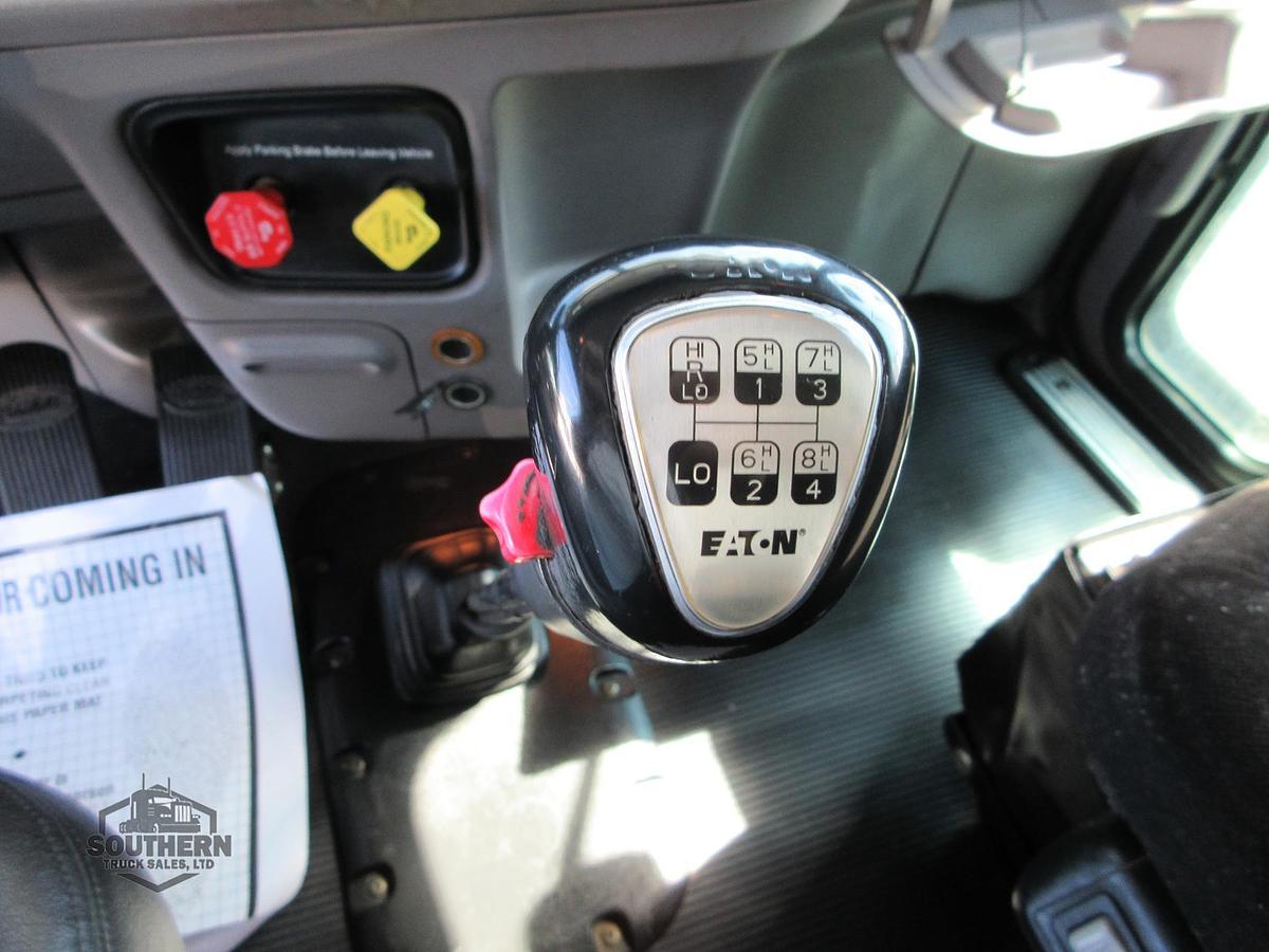 Used 2016 PETERBILT 389