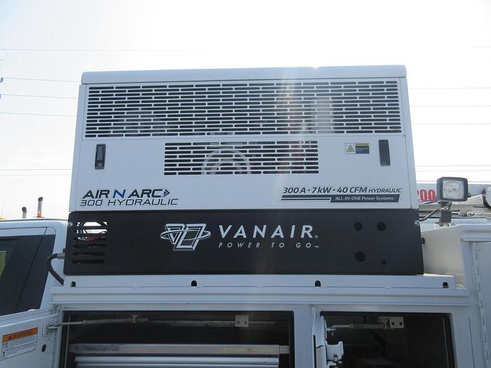 Used 2019 STELLAR EC2000 MOUNTED ON 2019 FORD F550 XL