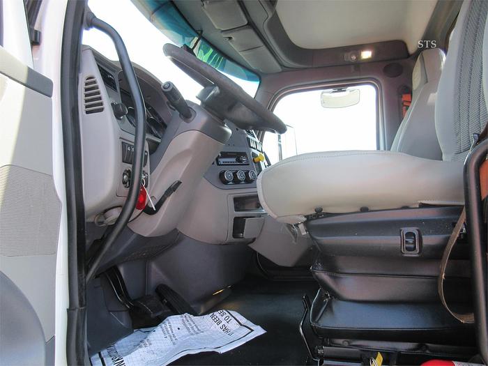 Used 2016 PETERBILT 579