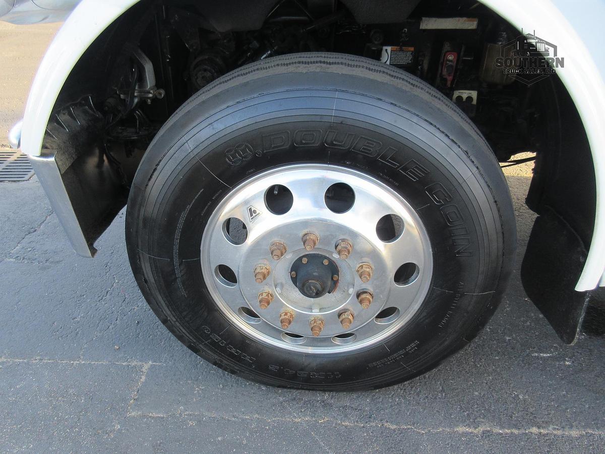 Used 2019 PETERBILT 389