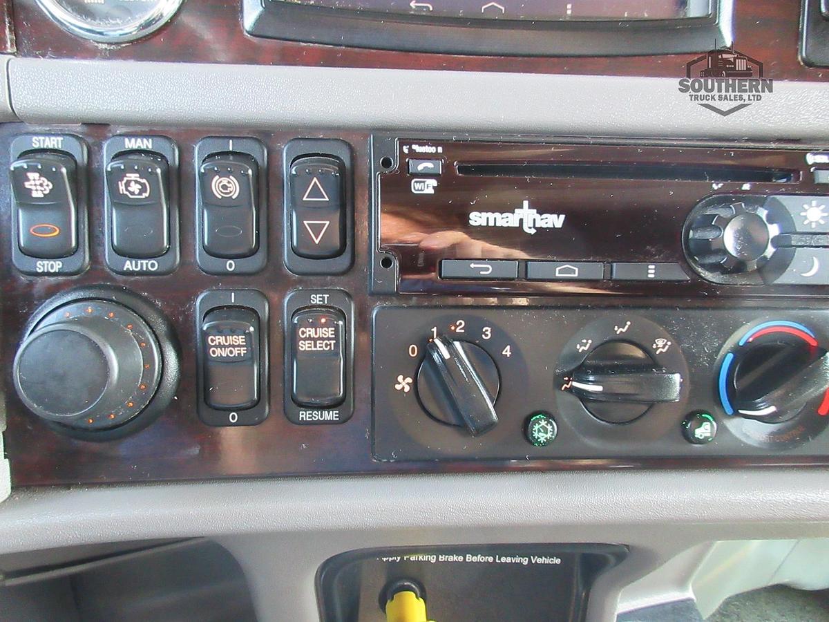 Used 2019 PETERBILT 389