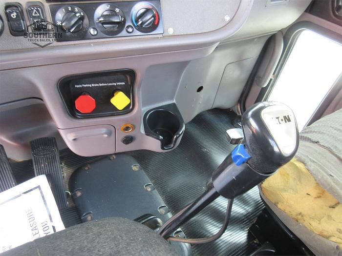 Used 2015 PETERBILT 365