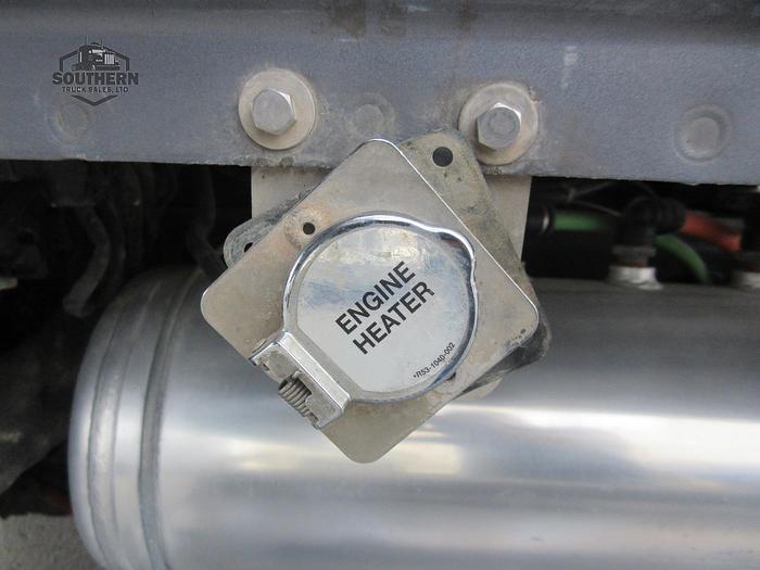 Used 2020 PETERBILT 567