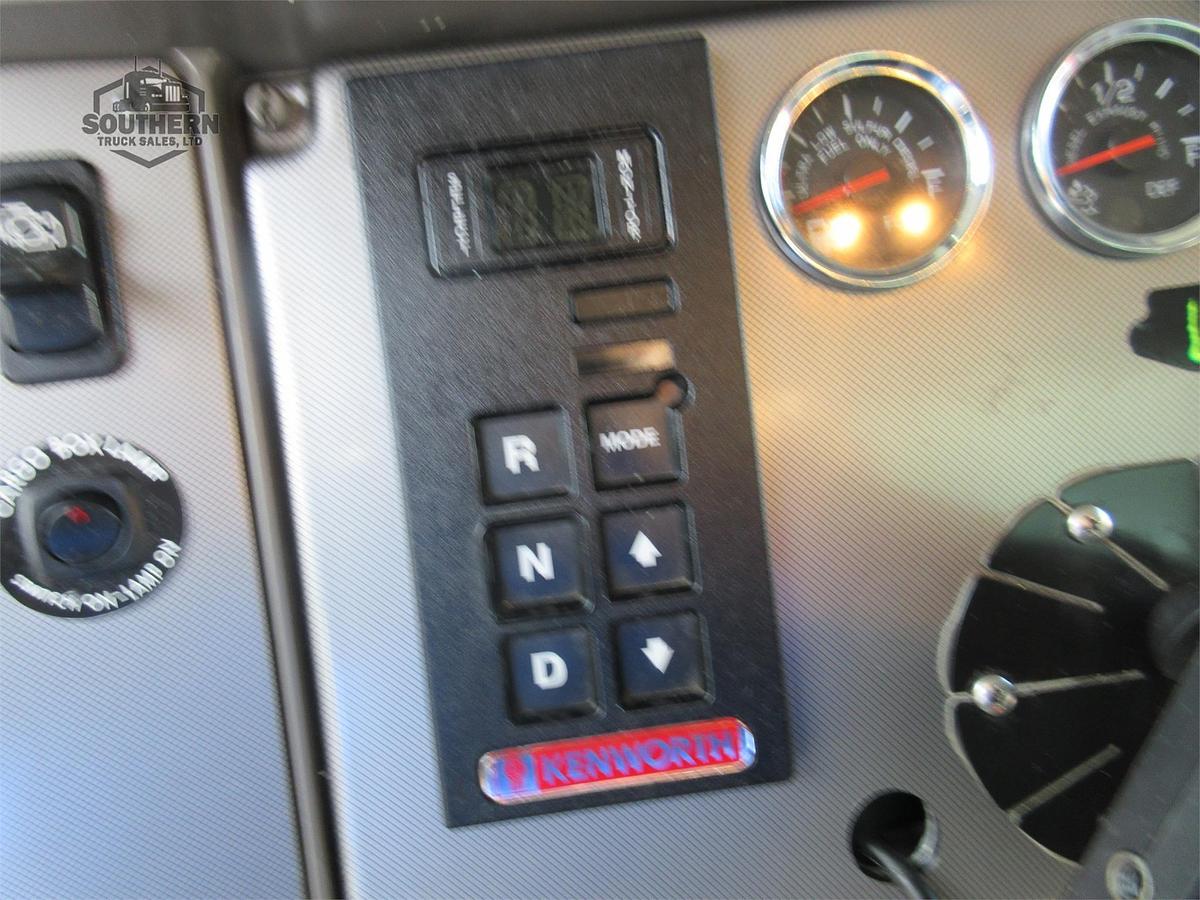 Used 2021 KENWORTH T270