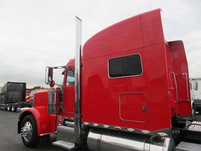 Used 2015 PETERBILT 389