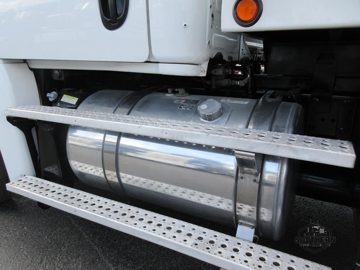 Used 2019 FREIGHTLINER CASCADIA 125