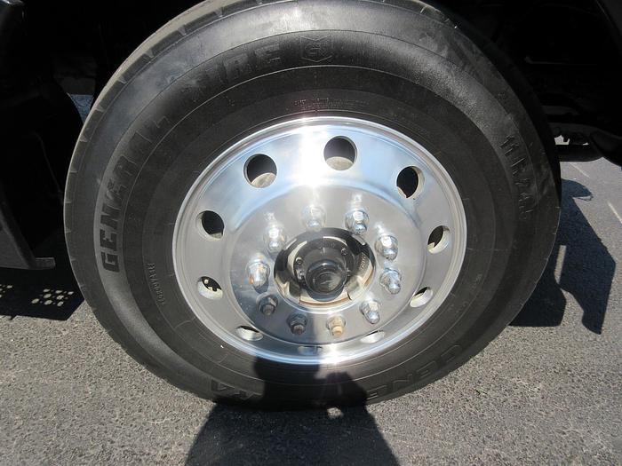 Used 2021 KENWORTH T880