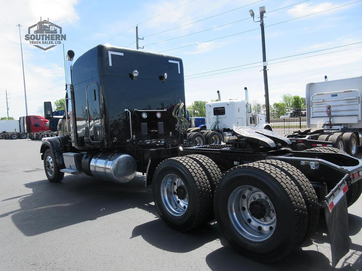 Used 2023 PETERBILT 567