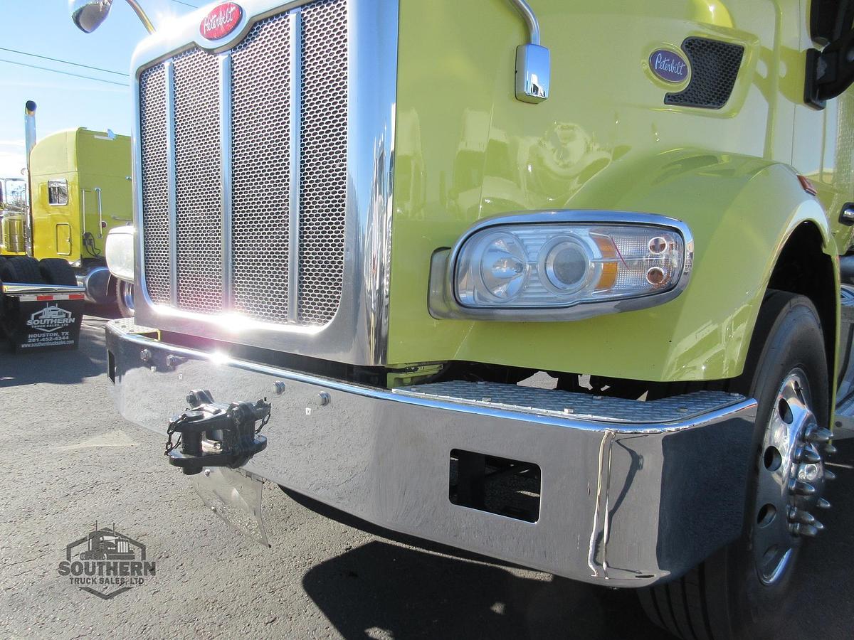 Used 2020 PETERBILT 567