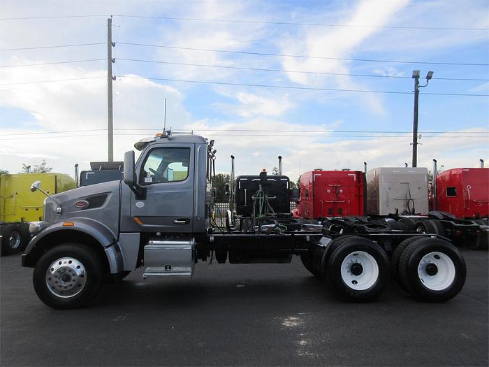 Used 2019 PETERBILT 567