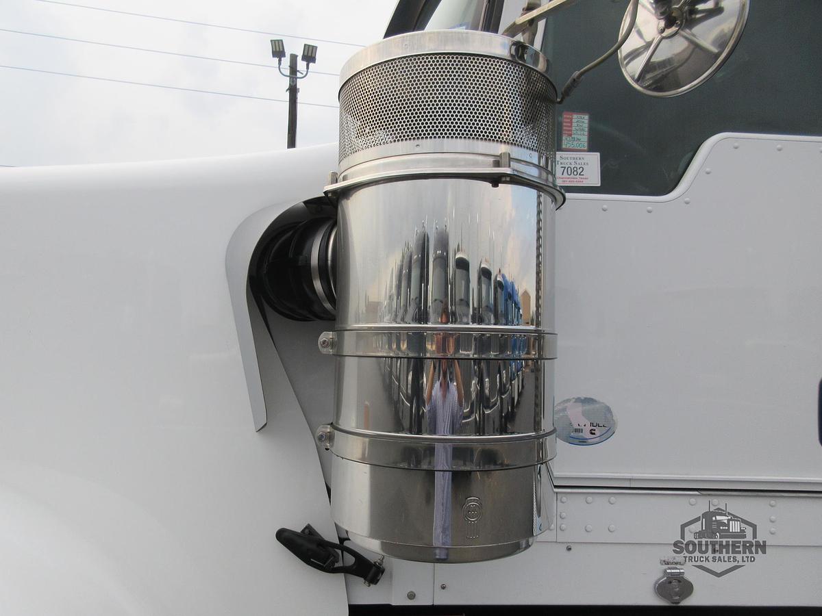 Used 2016 KENWORTH W900L