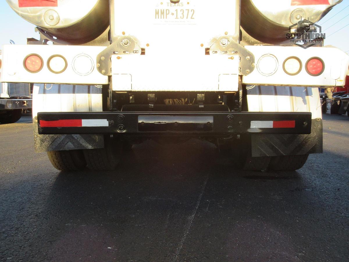 Used 2013 KENWORTH T440