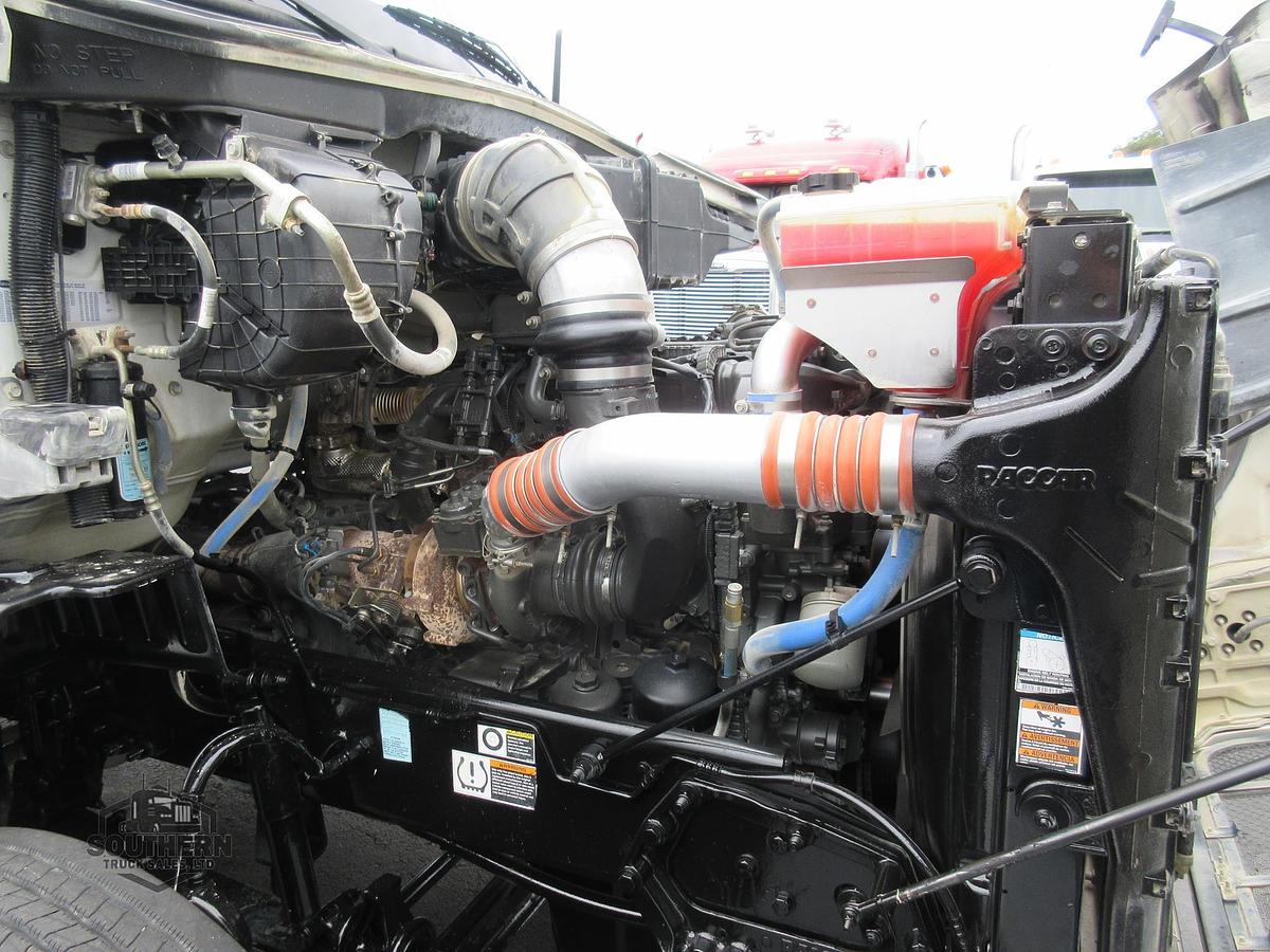 Used 2020 PETERBILT 567