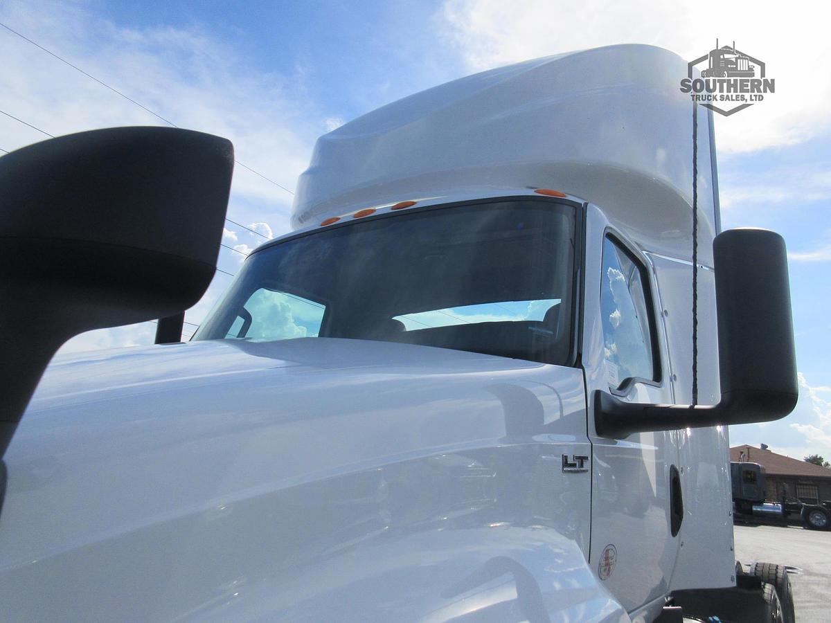 Used 2021 INTERNATIONAL LT