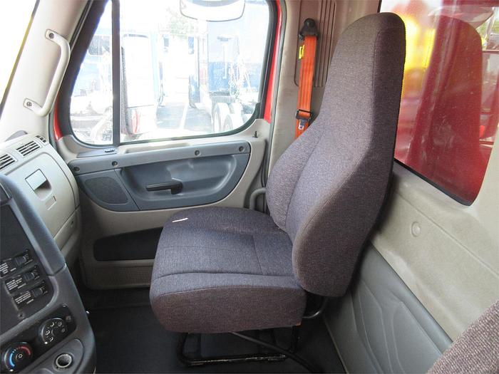 Used 2017 FREIGHTLINER CASCADIA 125