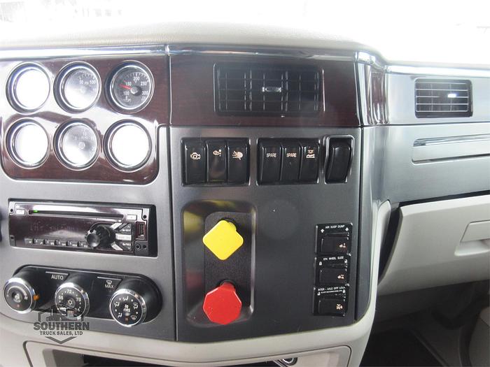 Used 2018 PETERBILT 579