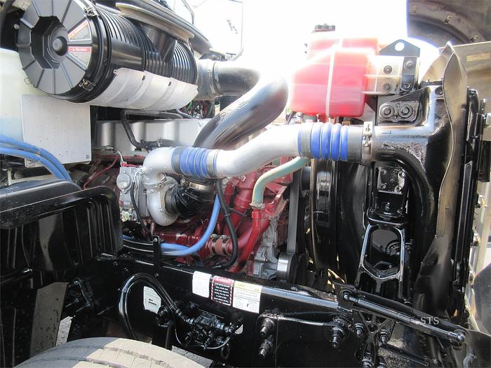 Used 2013 MACK GRANITE GU713