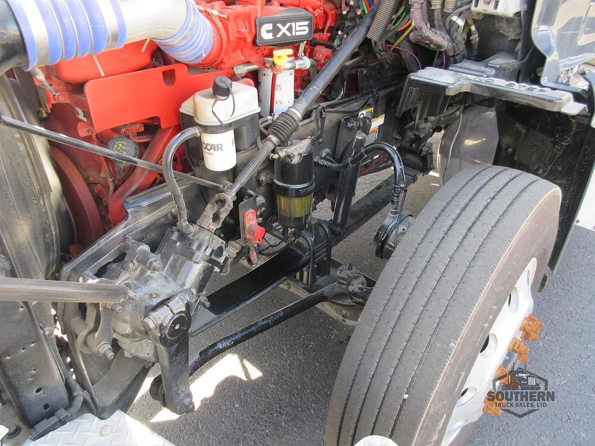 Used 2025 PETERBILT 567