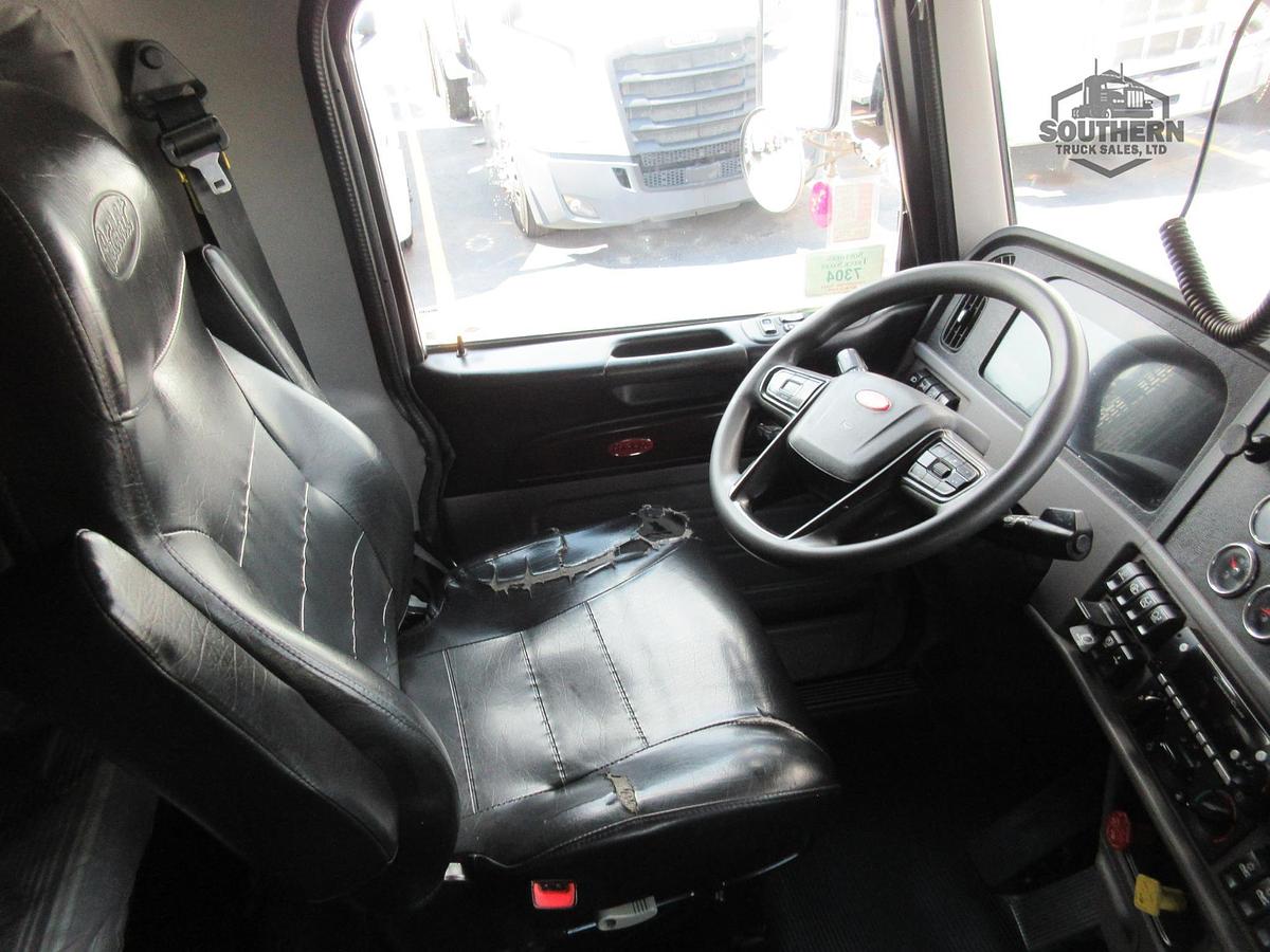 Used 2024 PETERBILT 389