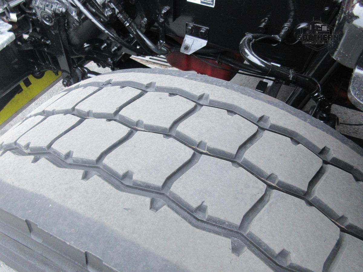 Used 2021 PETERBILT 567